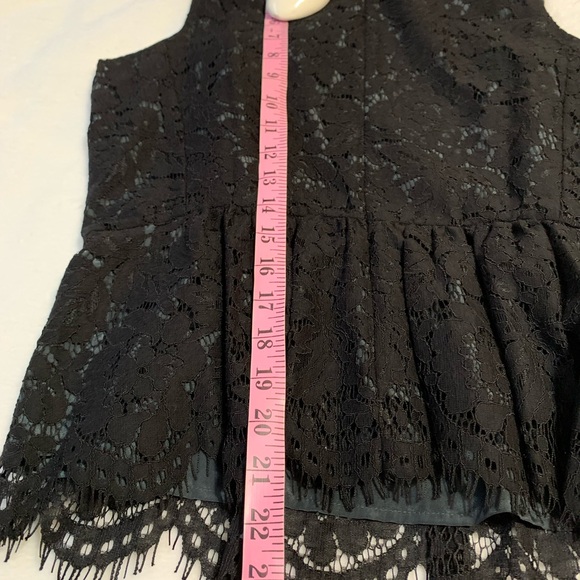 J. CREW black ladies Peplum Sleeveless lace round neck top size 6 NWT - Picture 9 of 11